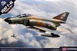 Academy 12133 - 1/32 USAF F-4E Vietnam War