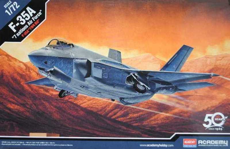 Academy 12561 - 1/72 F-35A \'Seven Nation Air Force\'