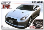 Aoshima #AO-42847 - 1/24 No.18 Nissan GTR R35 with Engine (Model Car)