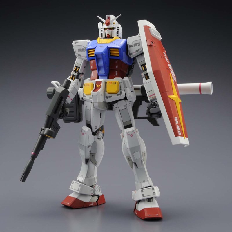 Bandai 5061610 MG 1/100 RX-78-2 Gundam Ver.3.0 Master Grade Kit