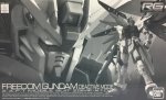 Bandai 5073698 - RG 1/144 ZGMF-X10A Freedom Gundam Deactive Mode