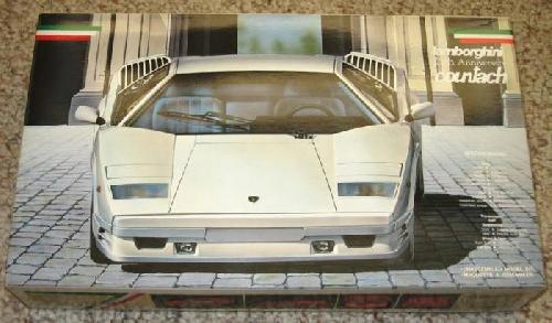 Fujimi 82776 - 1/24 EM-13 Lamborghini Countach 25th Anniversary (Model Car)