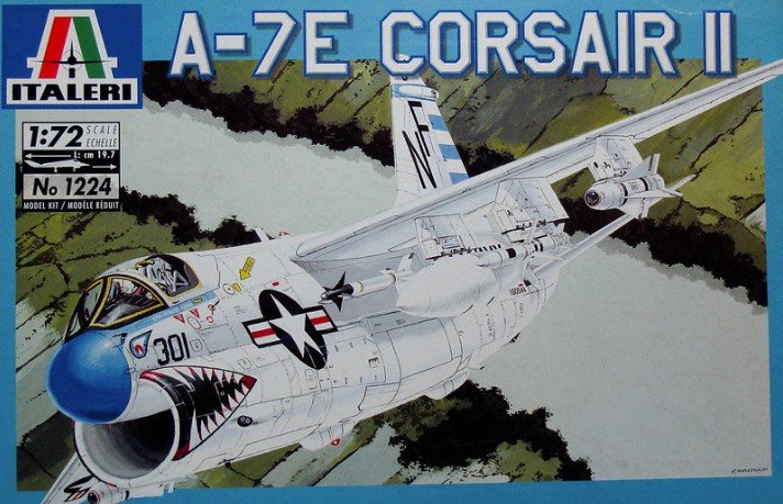 Italeri 1224 - 1/72 A-7E Corsair II