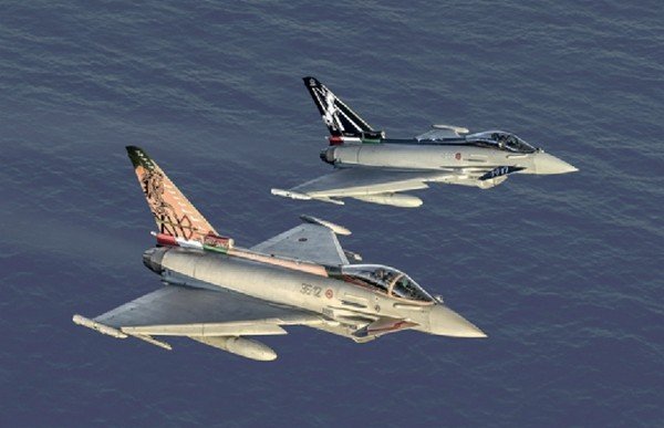 Italeri 1406 - 1/72 EF-2000 100th Anniversary Gruppi Caccia Special Colors (2 Models for 4 Versions)