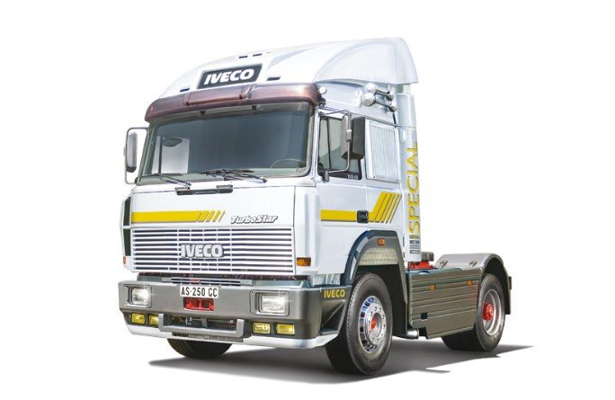 Italeri 3926 - 1/24 Iveco Turbostar 190.48 Special