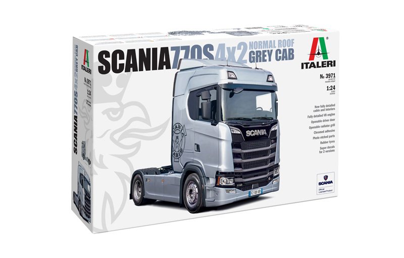 Italeri 3971 - 1/24 Scania S770 Normal Roof Grey Cab