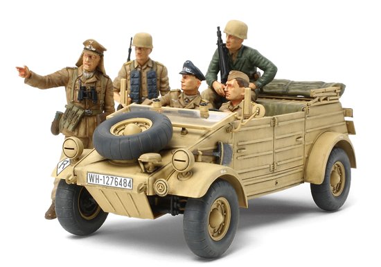 Tamiya 35304 - German Kubelwagen Type 82 - Ramcke Parachute Brigade