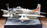 Tamiya 61505 - 1/48 Douglas A-1H Skyraider US Navy 'Prop