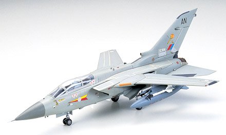 Tamiya 60720 - 1/72 WB Tornado F3