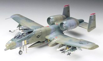 Tamiya 60744 1/72 A-10 Thunderbolt II Scale Model Kit