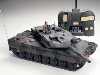 Tamiya 48204 - 1/35 RC Leopard 2 A5 Full Option Tank Kit
