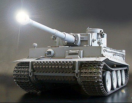 Tamiya 56010 - 1/16 Scale German Tiger I Early Version Remote