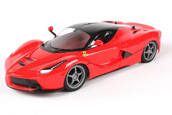 Tamiya 58582 - 1/10 RC LaFerrari (TT-02)