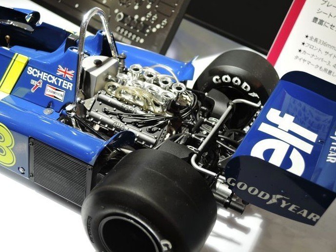 Tamiya 12036 - 1/12 Tyrrell P34 Six-Wheeler Collector Kit