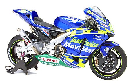 Tamiya 14094 - 1/12 Telefonica Honda RC211V 2003