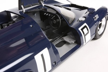 Tamiya 12043 Lola T70 MK III 1/12 Scale Classic Race Kit