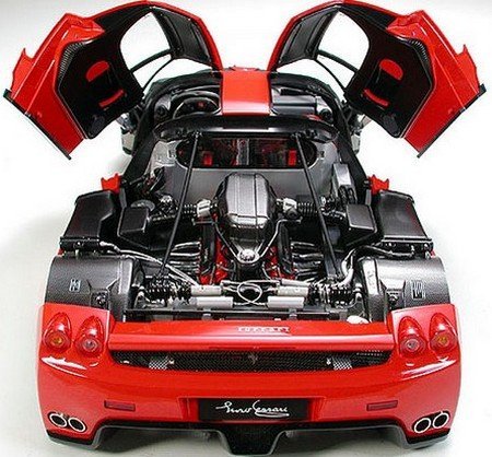 Tamiya 12047 - 1/12 Enzo Ferrari Collector Model Kit