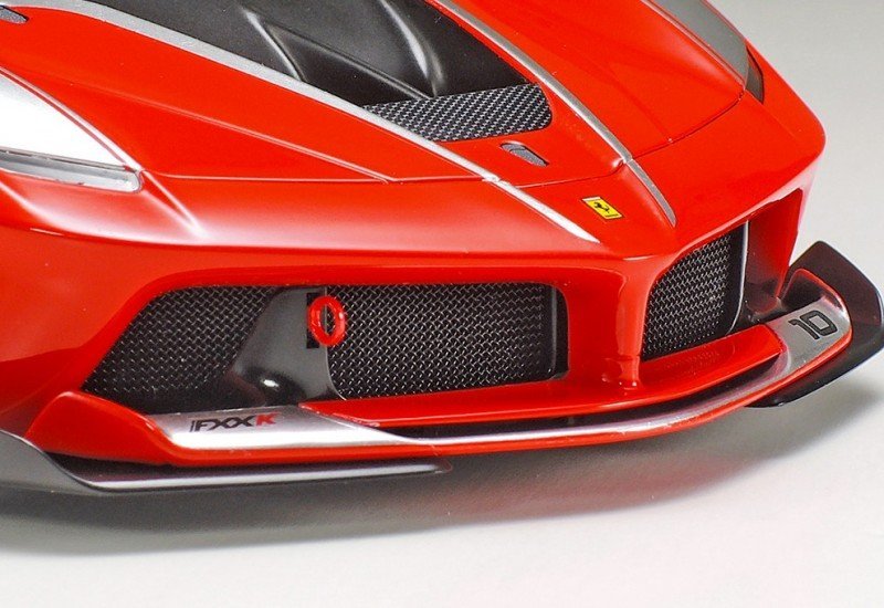 1/24 FXX K No.10 (Red) (Finish Model) - Tamiya 21156