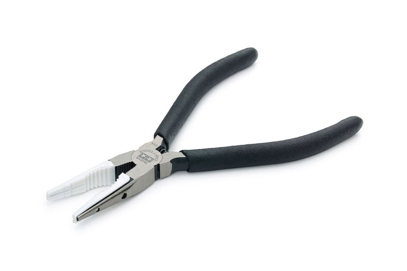 Tamiya 74166 - Non-Scratch Long Nose Pliers II