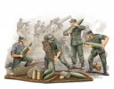 Trumpeter 00426 German Field Howitzer Gun Crew (on carrying)